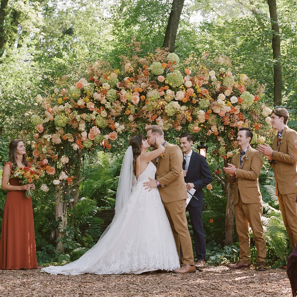 Featured Wedding at Camrose Hill in Stillwater, MN